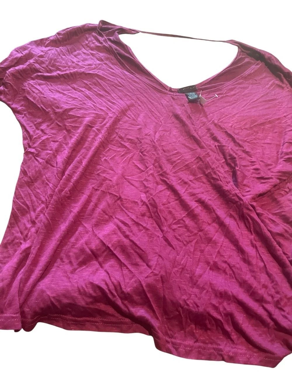 Rue21 Women's Short Sleeve V-Neck Top - Magenta